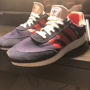 Adidas I-5923 “Iniki” runners